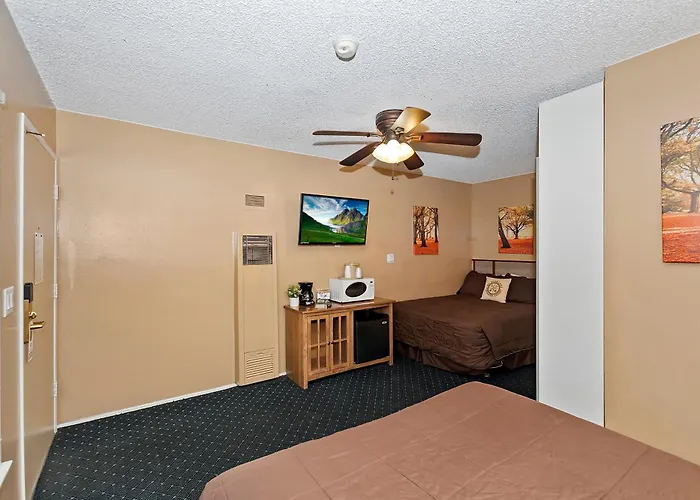 Robinhood Resort