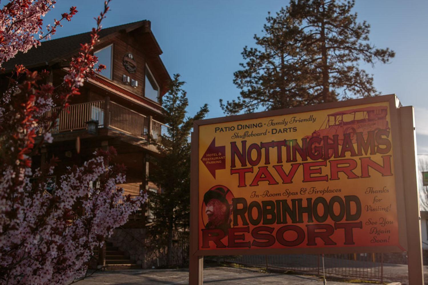 Robinhood Hotel