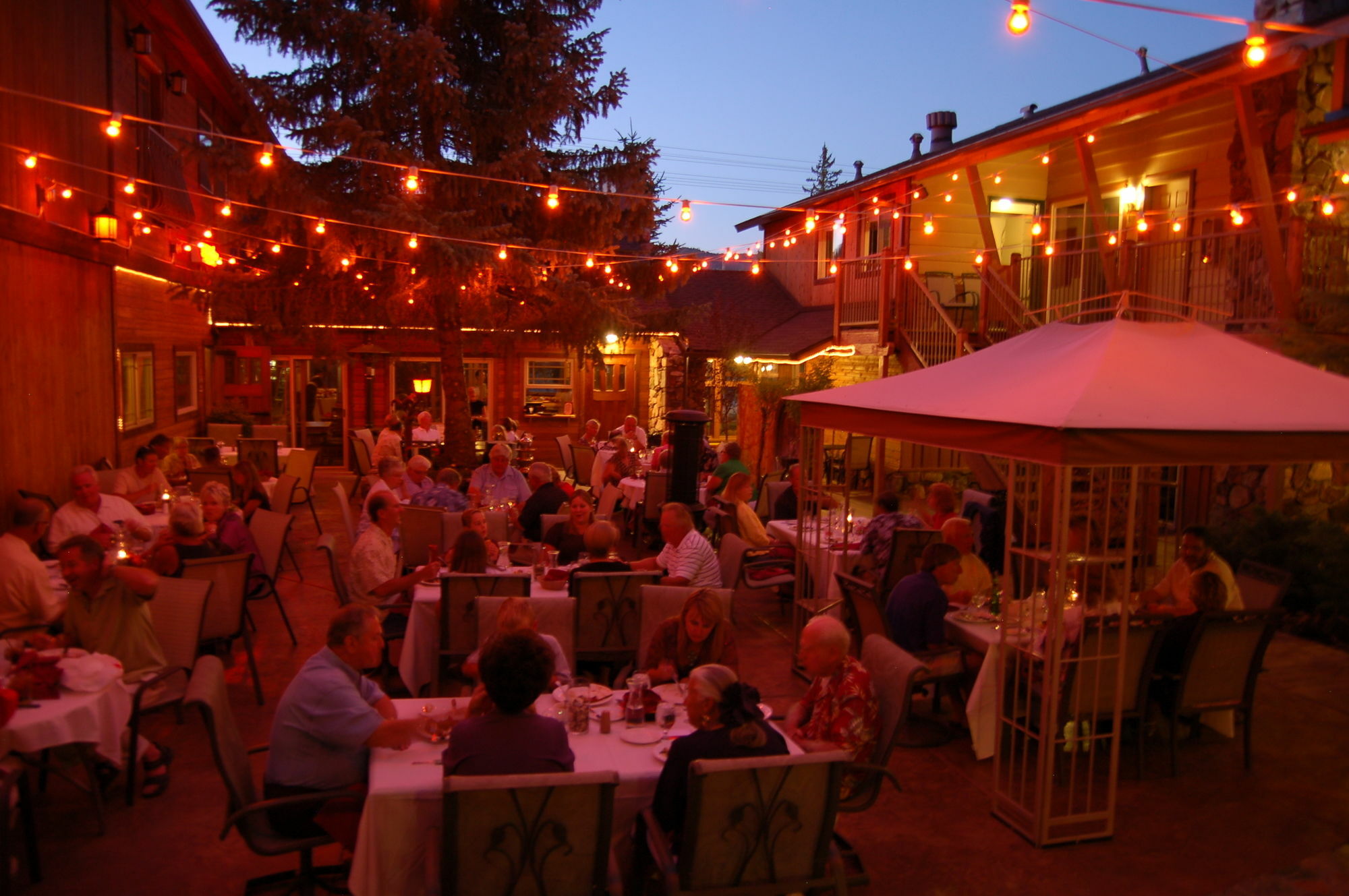 Hotel Robinhood Big Bear Lake